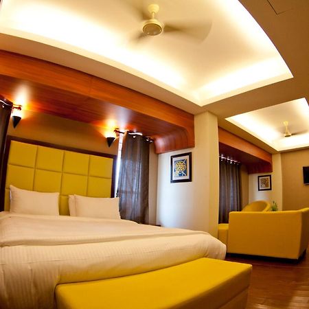 Paramount Tower Kozhikode Extérieur photo