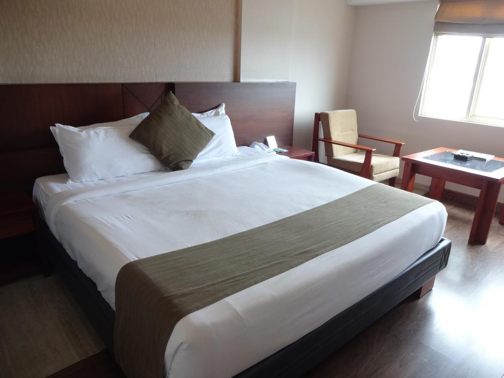 Paramount Tower Kozhikode Extérieur photo